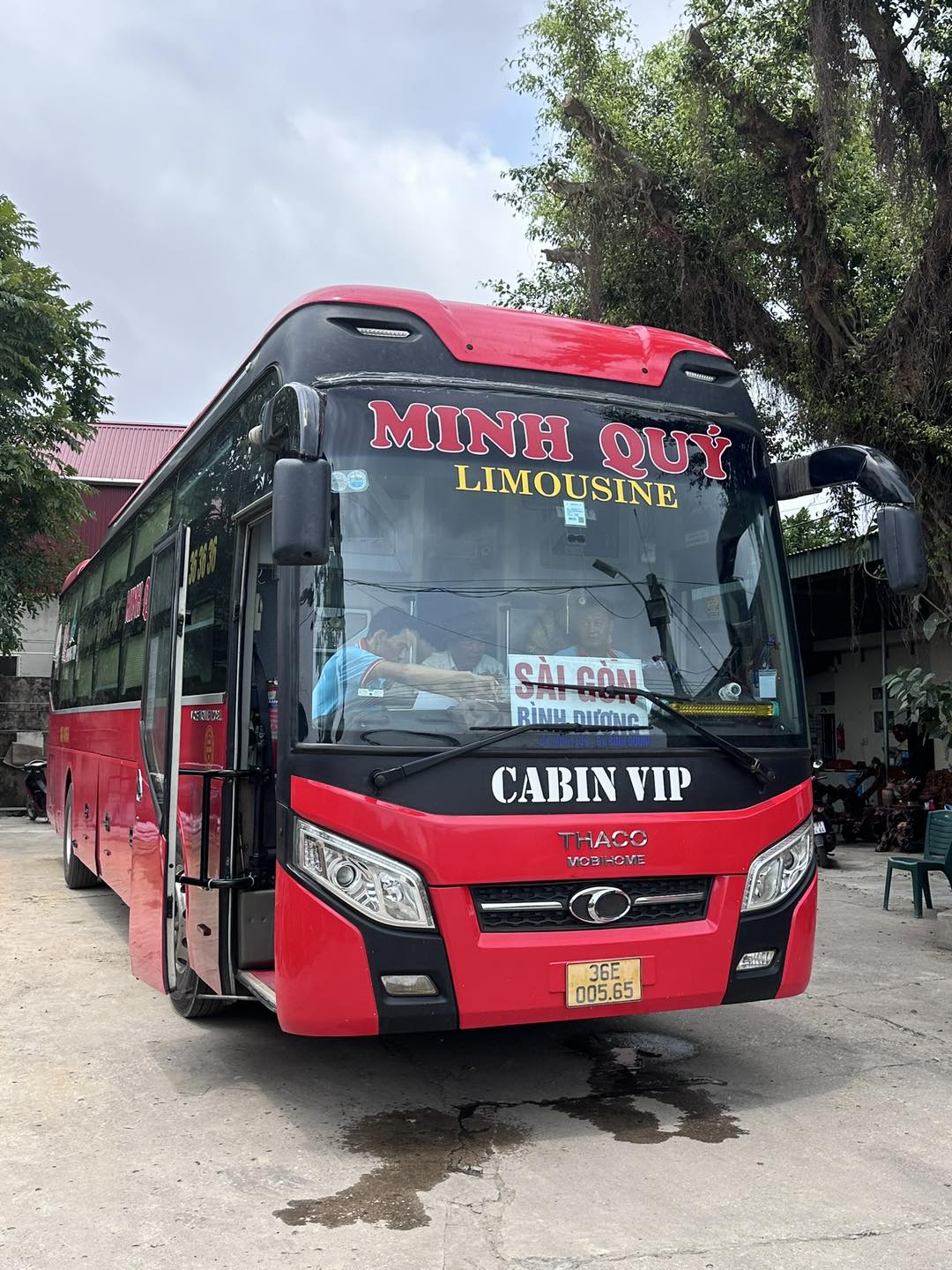 Nhà xe Minh Quý
